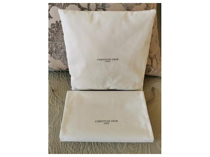 Dior decorative cotton cushion Eggshell  ref.1044700