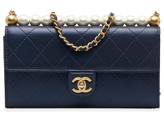 Chanel Navyblue Goatskin Chic Pearls Clutch With Chain Chanel