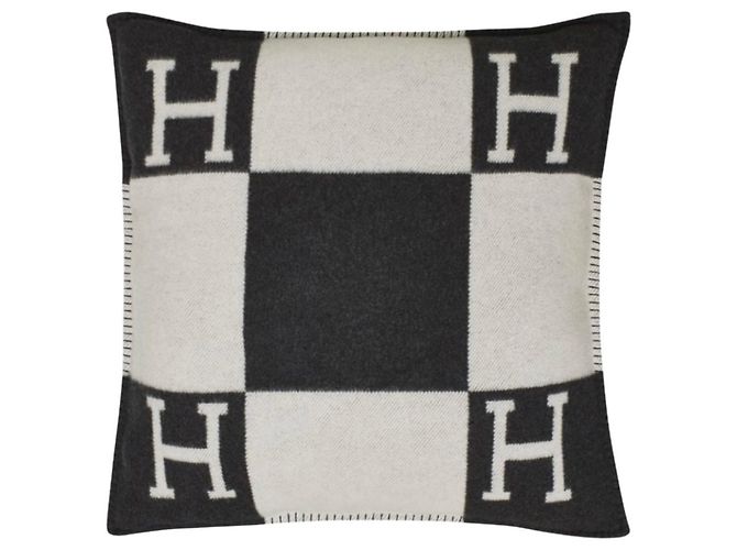 Hermès Avalon 50x50 Cashmere Blanket Multiple colors 