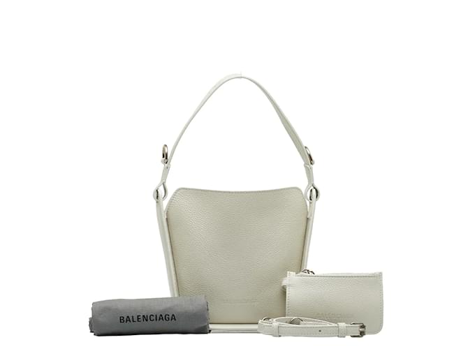 Sac à main en cuir Balenciaga Tool 2.0 North-South XS en très bon état Blanc  ref.1047365