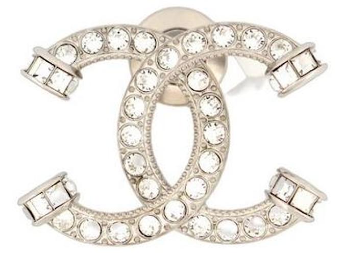 Other Jewelry Chanel New Chanel Brooch Logo CC Strass 2023 in Silver Metal New Silver Brooch