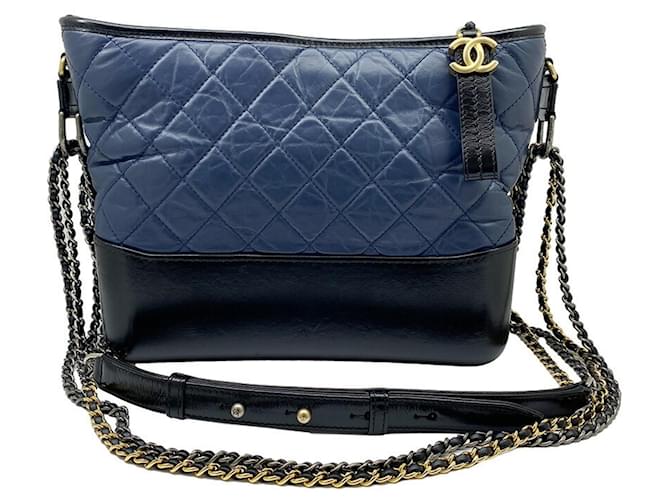 Chanel Gabrielle Navy blue Leather  ref.1048239
