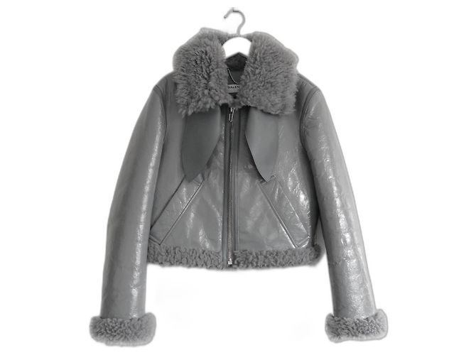 Balenciaga PF17 Chaqueta motera de piel de oveja de charol gris