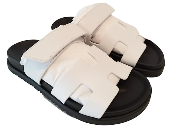 Hermès Hermes Chypre sandals in white leather  ref.1048619
