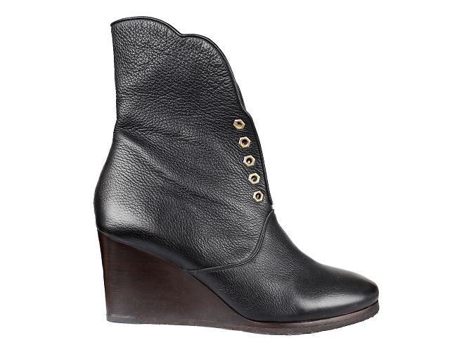 Chloé Chloe Eyelet Ankle Boots Black