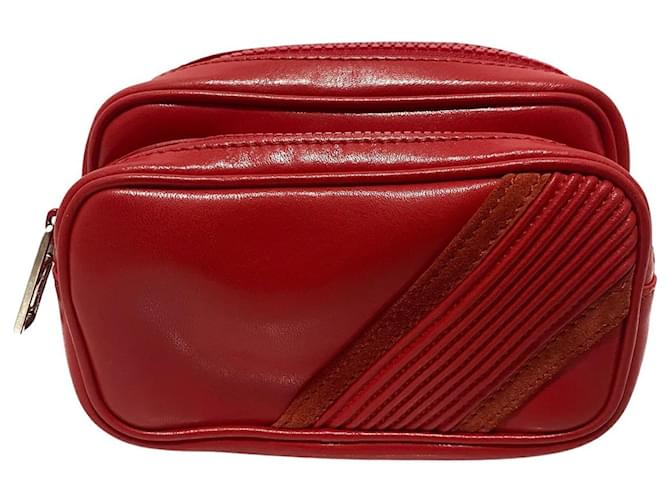 Givenchy MC3 Red Leather ref.1050670 Joli Closet