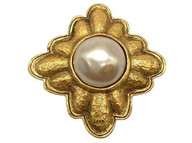 ***Spilla CHANEL CHANEL D'oro