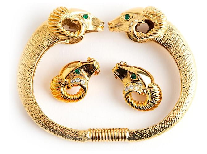 Kenneth Jay Lane KJL earring bracelet set Gold hardware Metal  ref.1051247