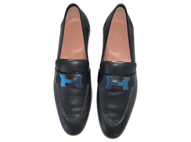 Hermès Flats Black Leather  ref.1052714