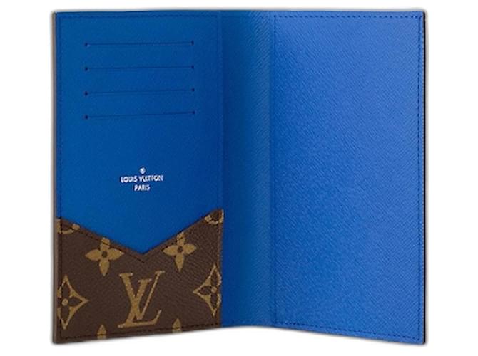 Louis Vuitton LV passport cover Blue Leather  ref.1053795