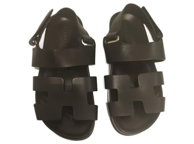 Hermès Hermes Takara Sandals Black