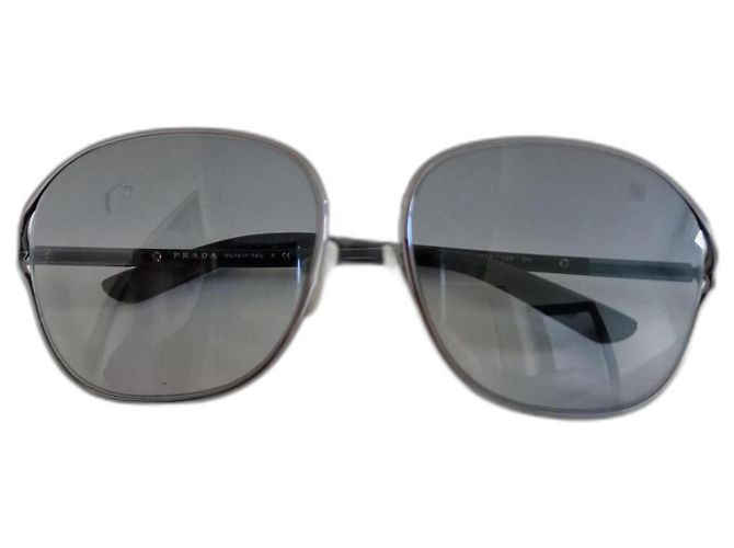 Prada Sonnenbrille Grau Metall