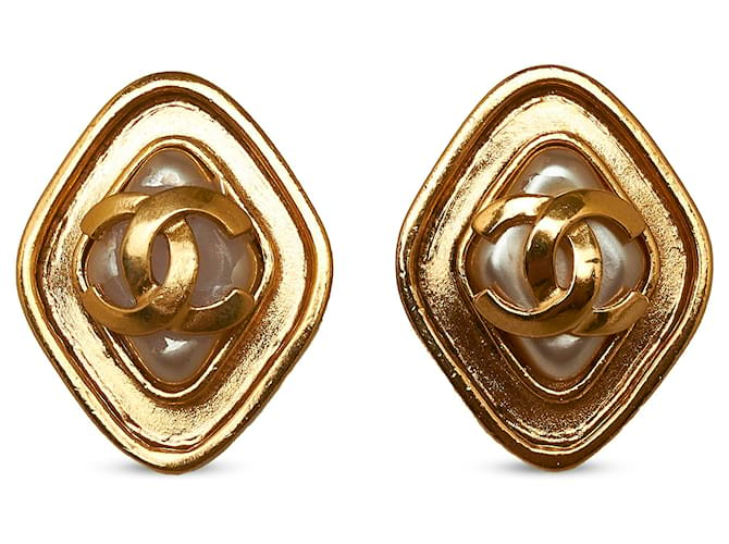Authentic Vintage Chanel earrings CC logo letter silver color double C |  Vintage Five