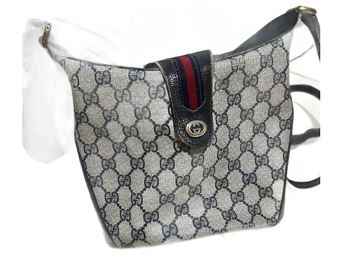 Bolsa Gucci de couro cinza