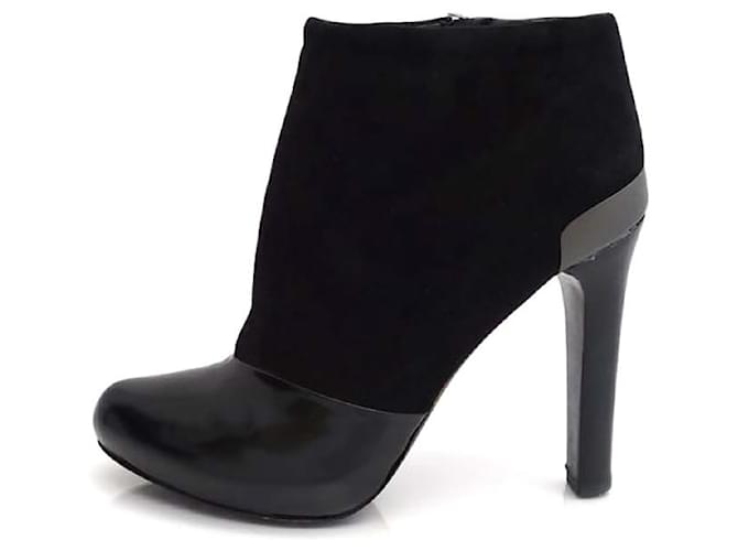 Fendi Boots with heels Black Leather  ref.1056018