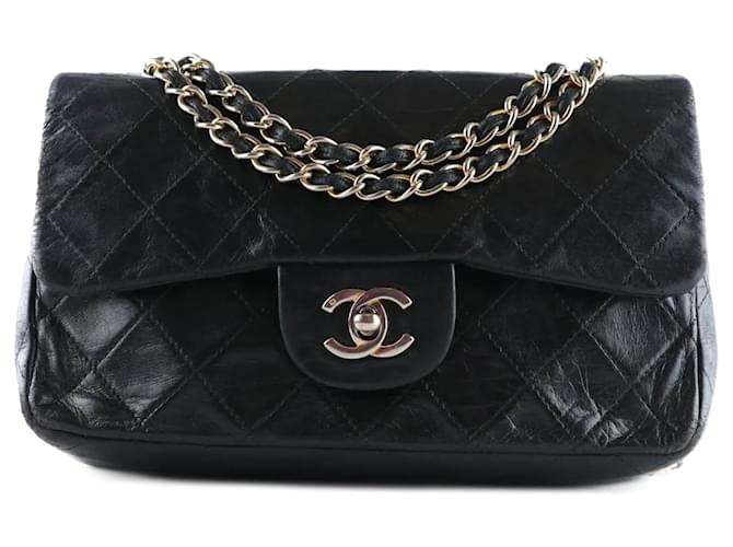 Timeless CHANEL  Handbags T.  leather Black  ref.1056994