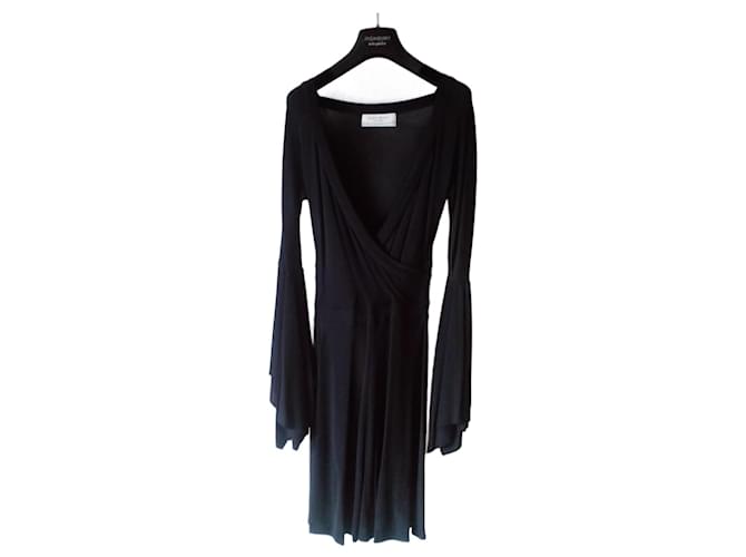 Yves Saint Laurent SAINT LAURENT BLACK SILK CREPE DRESS.  ref.1057226