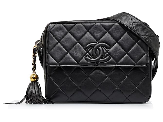 Chanel Black CC Matelasse Tassel Camera Bag Leather ref.1057283 - Joli  Closet