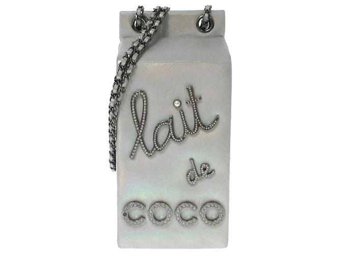 Chanel Silver Lait de Coco Chain Shoulder Bag Silvery Leather Pony-style  calfskin ref.1057300 - Joli Closet