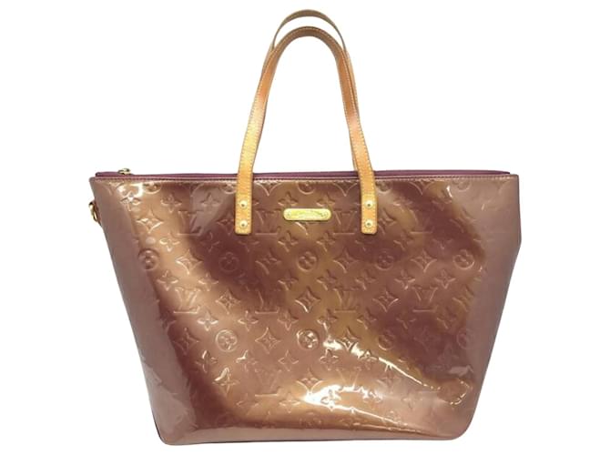 Louis Vuitton Bellevue Patent leather  ref.1057718
