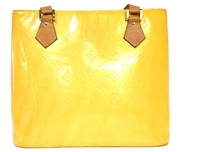Louis Vuitton Houston Yellow Patent leather  ref.1057837