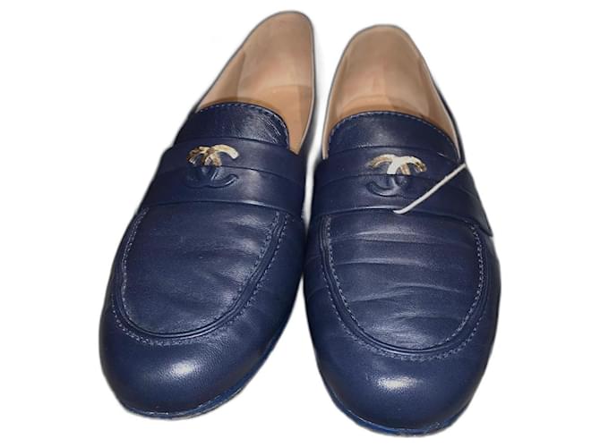 Chanel Flats Blue Leather  ref.1058222
