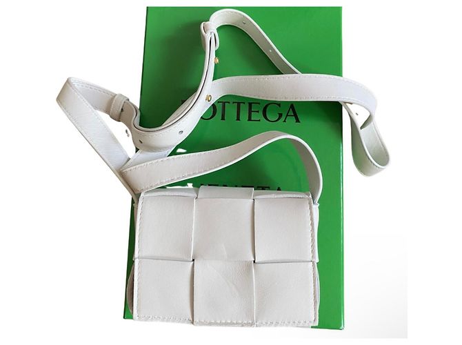 Cassette Cassete de doces Bottega veneta Branco