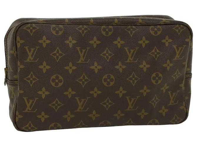 Louis Vuitton Monogram Trousse Toilette 28 Bolsa de Embreagem M47522 Autenticação de LV 51985 Monograma Lona  ref.1059001