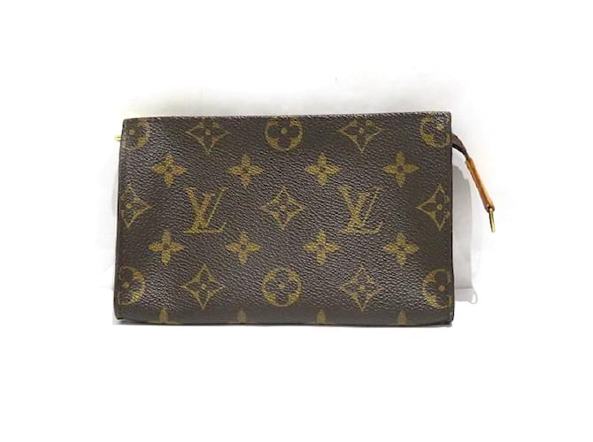 Pochette hotsell toilette vuitton