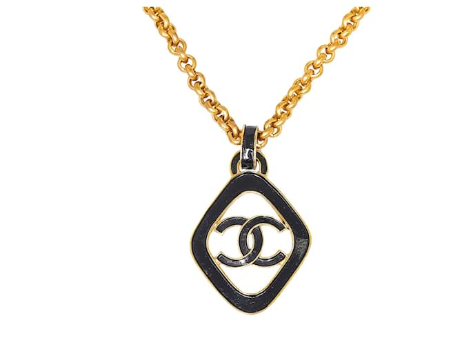 Chanel Gold CC Anhänger Halskette Golden Metall Vergoldet  ref.1059470