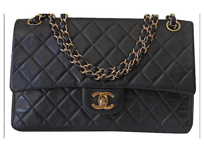 Timeless Chanel Medium Double Flap Bag Schwarz Leder  ref.1060608