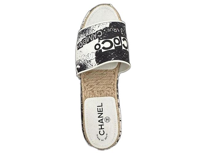 Sandalias Chanel de algodón blanco