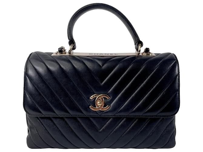 Chanel Black Medium CC Chevron Trendy Flap Bag Leather ref.1061955
