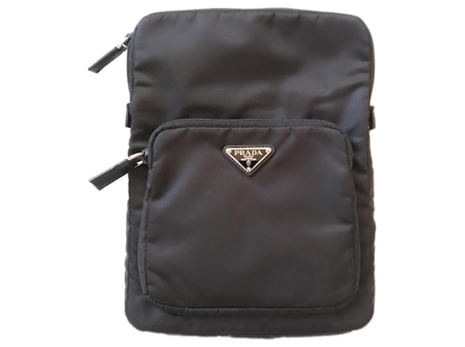 Prada TRIANGOLO Nero Nylon  ref.1062027