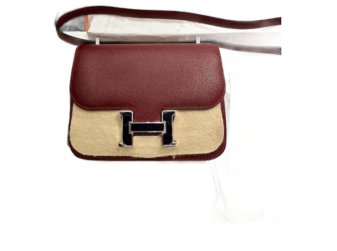 Hermès Constance 18 Cuero Epsom Rogue H Rojo Oscuro Burdeos