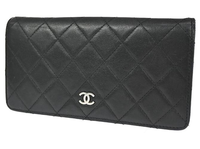 Timeless Chanel Matelassé Black Leather  ref.1063895