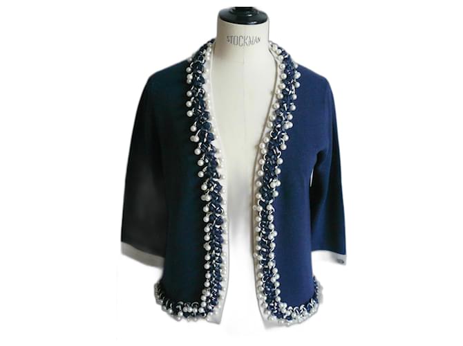 Cárdigan de cachemira azul Chanel con camiseta con bordado de perlas38  ref.1064674