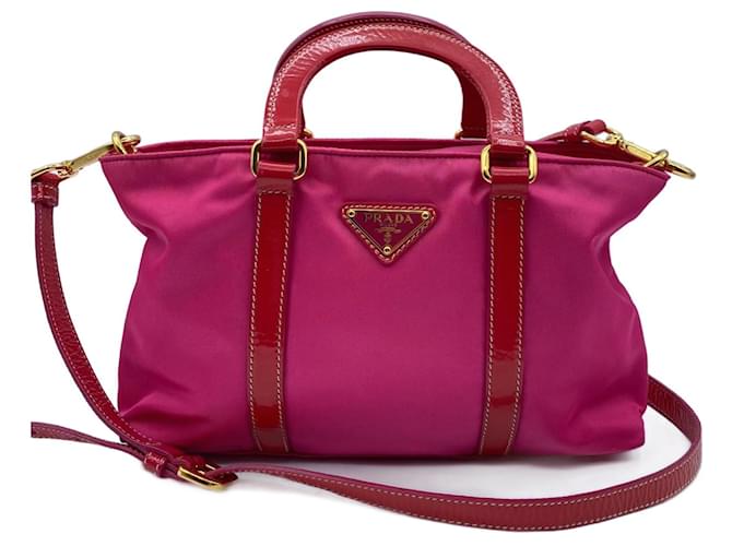 Prada Shoulder bag Pink Red Patent leather Cloth  ref.1064707