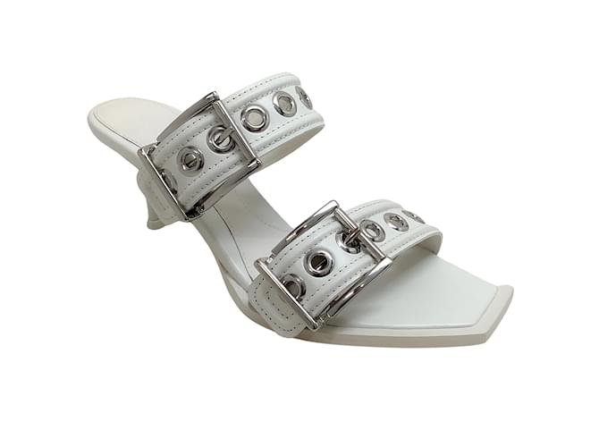 Sandálias com tira e fivela de couro branco Alexander McQueen  ref.1064776