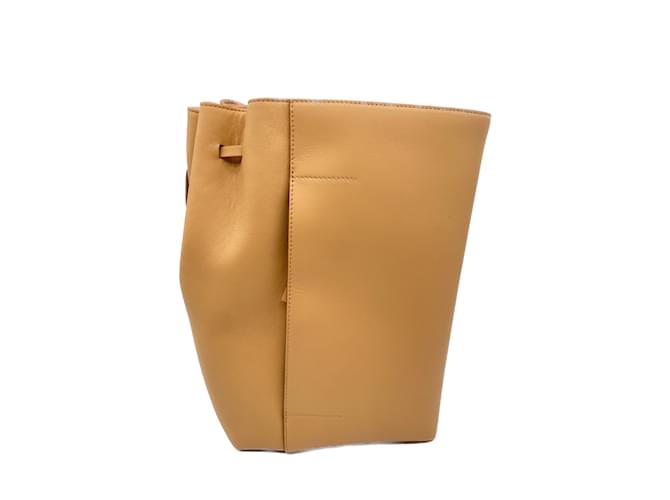 Autre Marque NON SIGNE / UNSIGNED  Handbags T.  leather Beige  ref.1065486