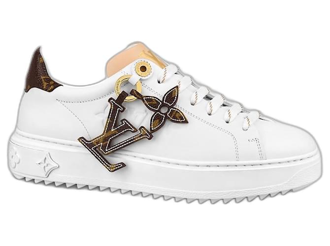 Louis Vuitton LV Time Out trainers White Leather  ref.1066279