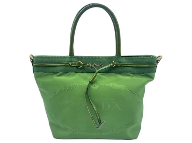 Prada Mini Shopper Verde Verde claro Charol Lienzo  ref.1066288