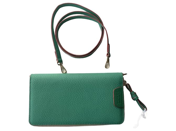 Claudie Pierlot Clutch-Taschen Hellgrün Leder  ref.1066677