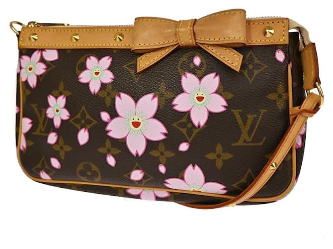 Louis vuitton clearance pochette dimensions