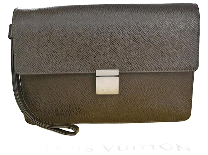 Louis Vuitton Selenga Brown Leather  ref.1067025