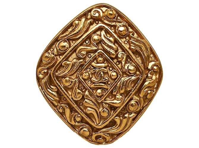 Spilla Chanel con rombi in oro D'oro Metallo Placcato in oro  ref.1068430