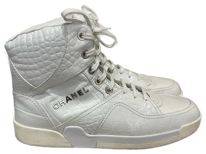 CHANEL Baskets T.EU 41 Cuir Blanc