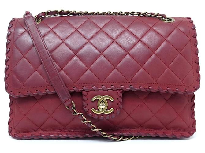 SAC A MAIN CHANEL TIMELESS JUMBO BANDOULIERE CUIR MATELASSE ROUGE HANDBAG  ref.1070819