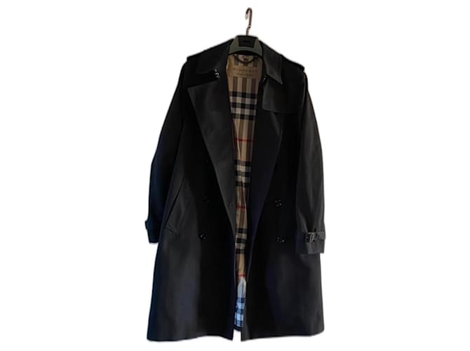 Brand new Burberry women's trench coat Black Polyester  ref.1071506