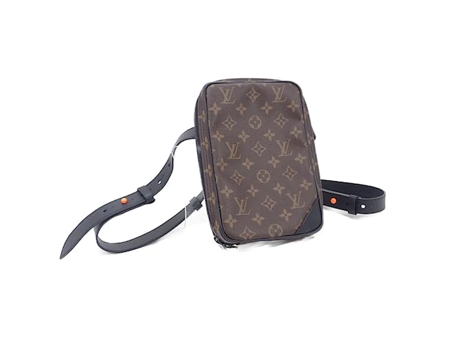Louis Vuitton Monogram Utility Side Bag M44428 Brown Cloth  ref.1071826